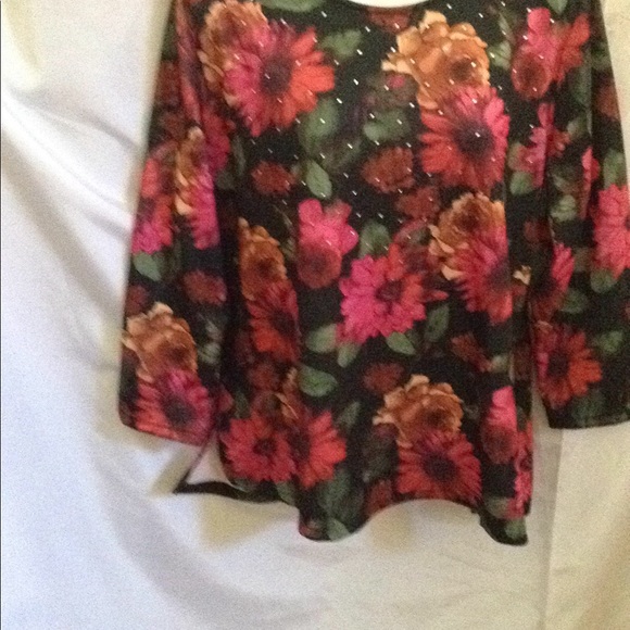 Nwt CATHY petiteFLORAL print 3/4 SLV TOP BLING - Picture 3 of 8